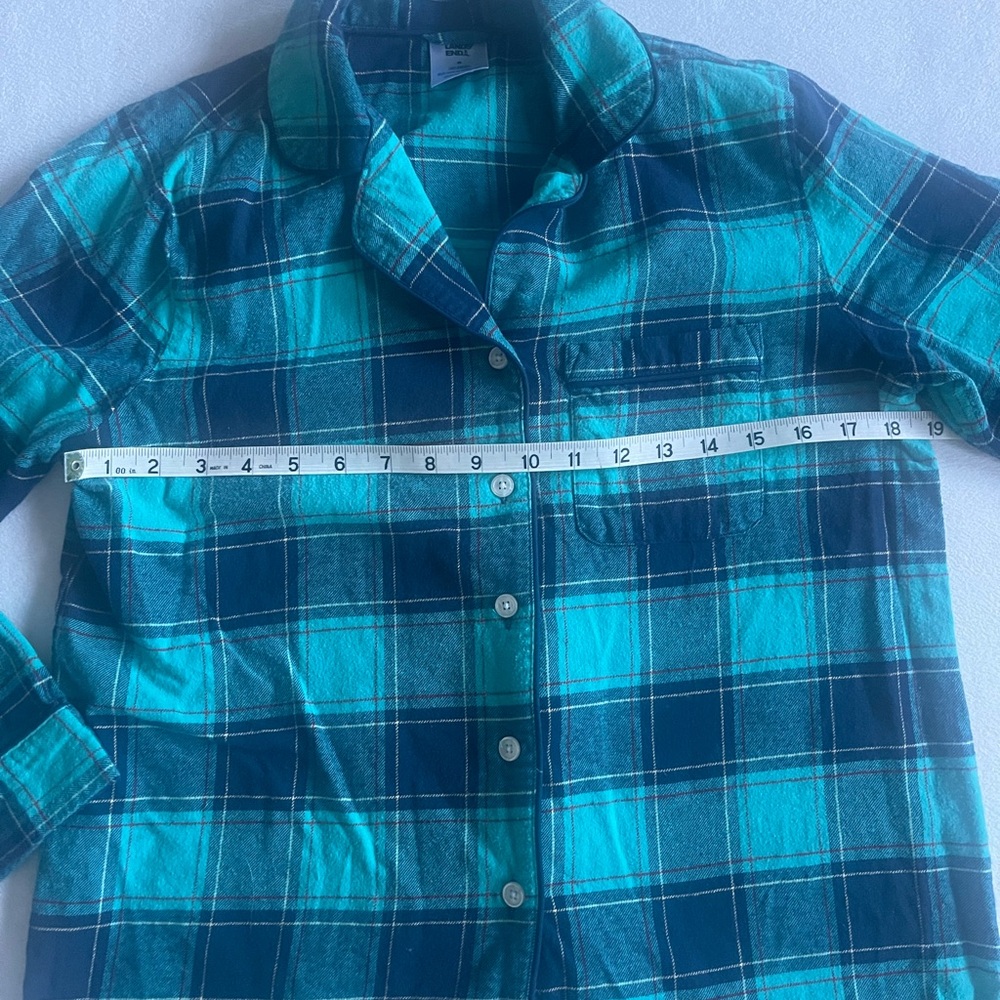 LANDS END Plaid Pajama Set – Size M women’s - Picture 12 of 12